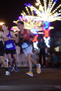 BIB: 42808, 0716
                            <button type="button" onclick="openModal(22974717)" class="btn btn-primary btn-sm float-right btn-popup" data-toggle="modal" data-target=".modal-high-quality">
                        <i class="fas fa-shopping-cart"></i> Add to Cart
                    </button>
                                            <button type="button" onclick="isThisMe(22974717, true)" class="btn btn-success btn-sm float-right btn-popup btn-isme hidden" data-toggle="tooltip" data-placement="bottom" title="นี่คือรูปของคุณใช่ไหม คลิกที่นี่เพื่อเอาเข้าอัลบั้ม">
                        <i class="fas fa-plus"></i> Add to album
                    </button>
                    <button type="button" onclick="isThisMe(22974717, false)" class="btn btn-warning btn-sm float-right btn-popup btn-isnotme hidden">
                        <i class="fas fa-ban"></i> Remove from album
                    </button>